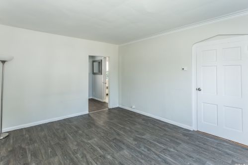 30 Emerson Pl, Valley Stream NY 11580-4101 exterior