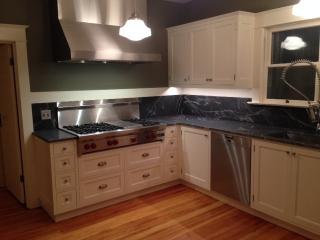 2326 12th Ave, Portland OR  97212-4136 exterior