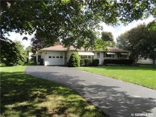 30 Park Dr, Rochester, NY 14612-3914