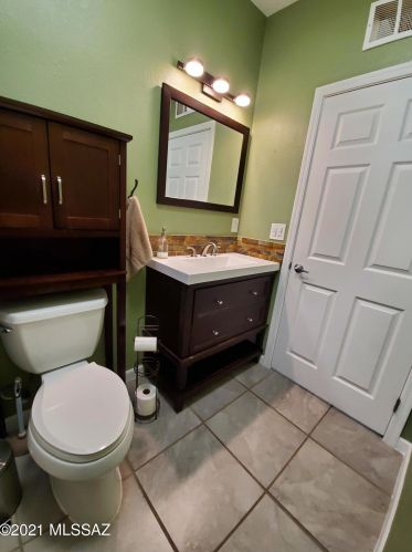 4149 17 St, Tucson AZ 85719-6503 exterior