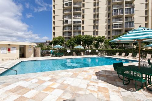 3161 Ala Ilima St, Honolulu HI 96818-3055 exterior