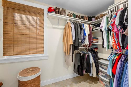 1912 Mccausland Ave, Saint Louis MO 63117-1906 exterior