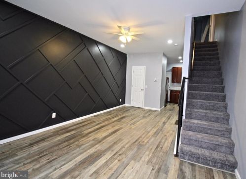 2213 Cleveland St, Philadelphia, PA 19132-4326