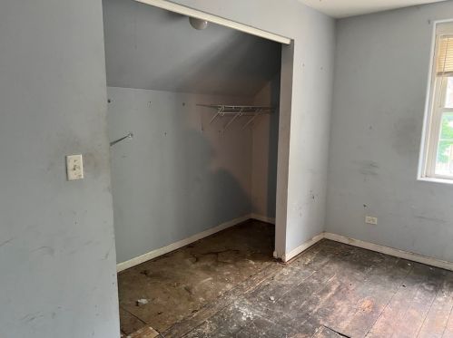 736 47 Pl, Chicago IL 60632-1441 exterior