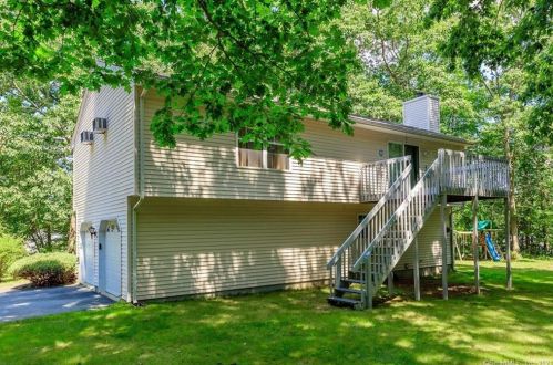 36 Picabo St, Killingly CT 06239-1533 exterior