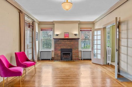 5701 Elgin St, Pittsburgh PA 15206-1635 exterior