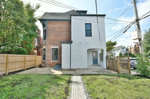 6029 Stanton Ave, Pittsburgh PA 15206-2200 exterior