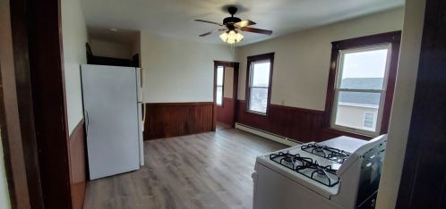 42 Adams St, Worcester MA 01604-1673 exterior