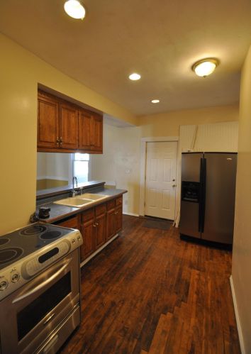 106 Meinecke Ave, Milwaukee WI 53212-3231 exterior