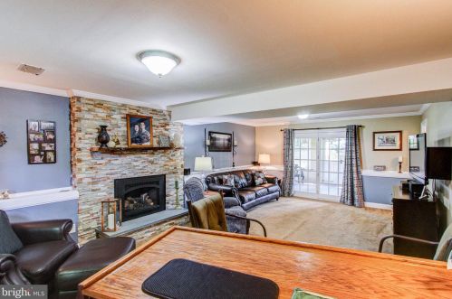 420 Hidden Vly Rd, Chester PA 19014-2534 exterior