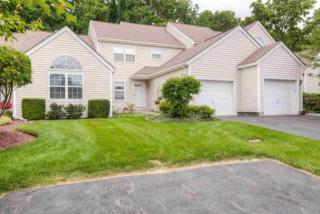 51 Muirfield Ct, Poughkeepsie, NY 12603-4934