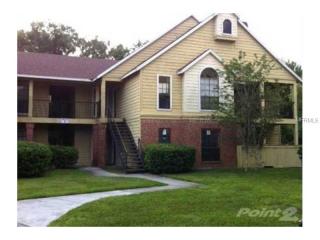 8621 Fancy Finch Dr, Tampa, FL 33614-2391