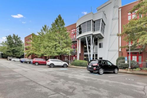 572 Edgewood Ave, Atlanta GA  30312-1989 exterior