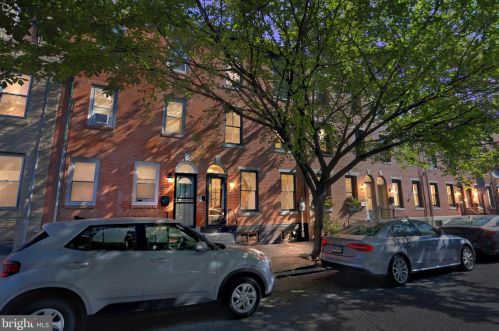 1915 Carpenter St, Philadelphia PA 19146-2615 exterior