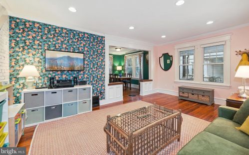 261 Crestmont Ter, Camden NJ  08108-1303 exterior