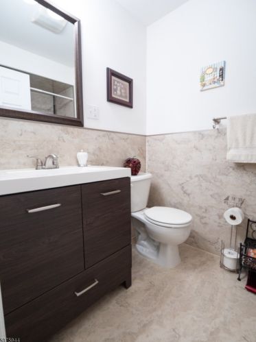 290 Hunterdon St, Newark NJ 07103-2505 exterior