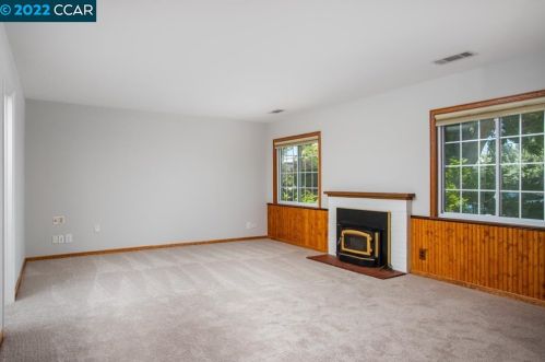 4136 Calaveras Dr, Concord, CA 94521-1814