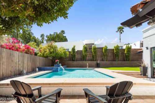 6264 31st Way, Phoenix AZ  85016-2327 exterior