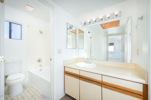 116 Pastime Rd, Tucson AZ  85705-3302 exterior