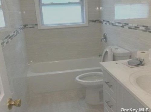 103 Boden Ave, Valley Stream NY  11580-5130 exterior