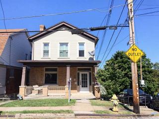 2734 Amman St, Pittsburgh PA  15226-1733 exterior