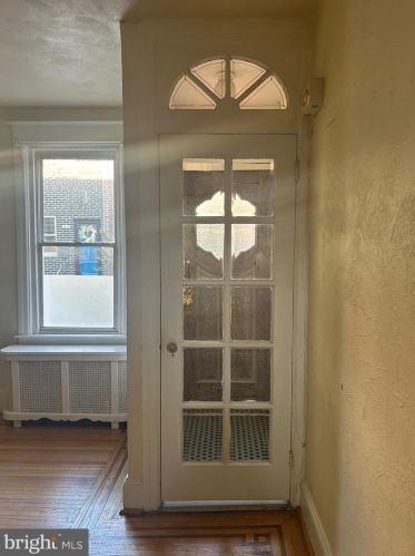 1520 Clarion St, Philadelphia PA 19148-3511 exterior