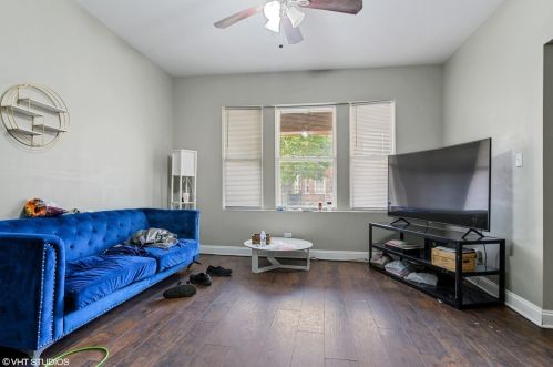 7921 Green St, Chicago, IL 60620-2539