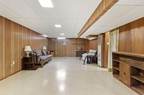 4703 Spg Ln, Milwaukee WI 53223-4340 exterior