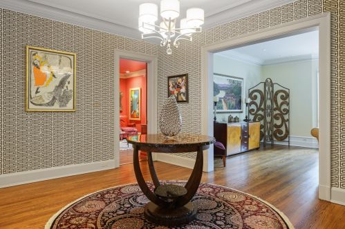 1235 Astor St, Chicago, IL 60610-5213