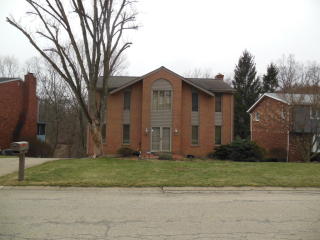 5142 Dolores Dr, Pittsburgh, PA 15227-3604
