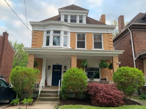 228 Elm St, Pittsburgh PA  15122-1531 exterior
