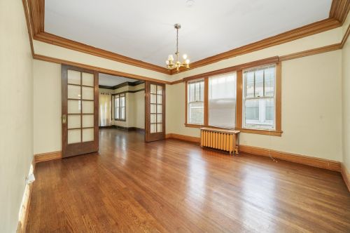 5034 Wolfram St, Chicago IL 60618-7411 exterior