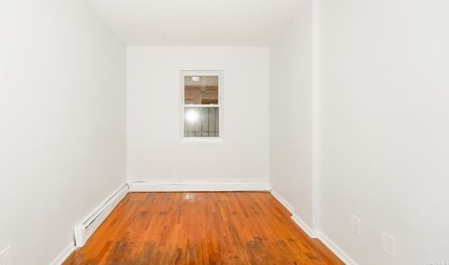 817 170th St, Bronx NY 10452-7013 exterior