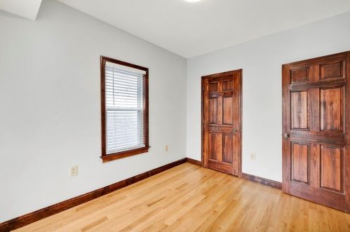 78 Hbr Vw St, Boston MA exterior