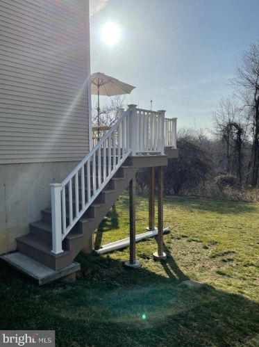 132 Marie Cir, Chester PA 19014-2269 exterior