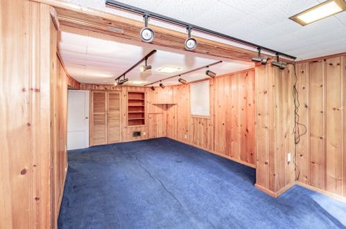 417 Ashland Ave, Pittsburgh PA 15228-2214 exterior