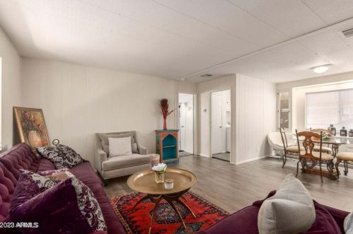 7218 41st St, Phoenix AZ  85042-6302 exterior