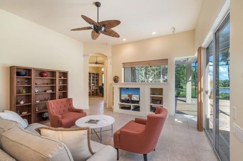 7638 Mulberry Ln, Naples FL 34114-9439 exterior