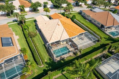 5045 Kingston Way, Naples FL 34119-9542 exterior