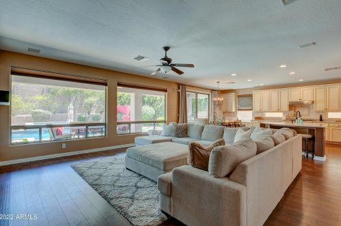 38809 Courage Ct, Phoenix AZ exterior