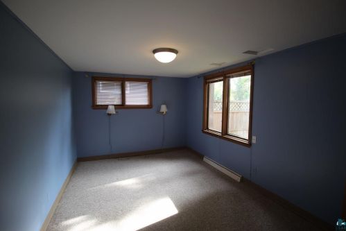 3610 Superior St, Duluth MN 55804-2047 exterior