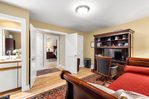 3901 Ashford Lk Ct, Atlanta GA 30319-5103 exterior