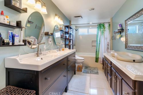 243 Valencia Dr, Fullerton CA 92831-4904 exterior