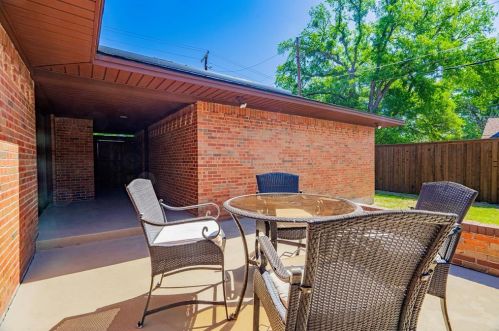 9930 Cloister Dr, Dallas TX 75228-3617 exterior