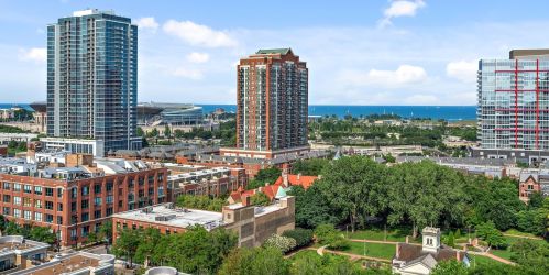 1845 Michigan Ave, Chicago IL 60616-1601 exterior