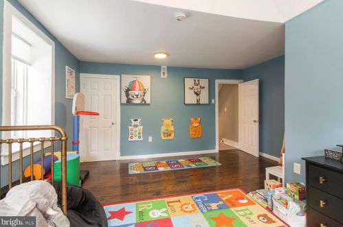 6603 Mccallum St, Philadelphia PA  19119-3122 exterior