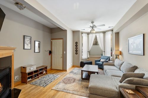 1325 George St, Chicago, IL 60657-4101