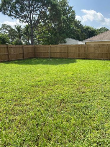 1429 Proctor Ln, Fort Pierce FL 34983-3983 exterior