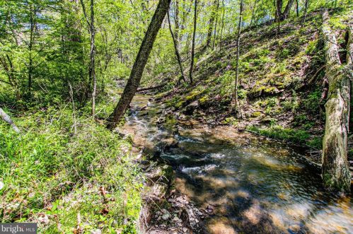 1404 Kepler Rd, Pottstown PA 19464-2107 exterior