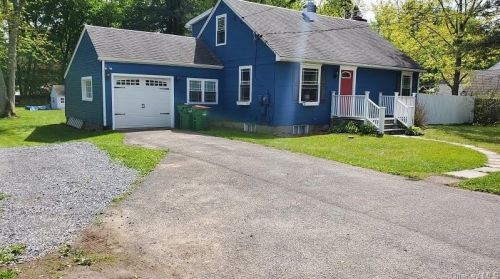 310 Spackenkill Rd, Poughkeepsie, NY 12603-4840